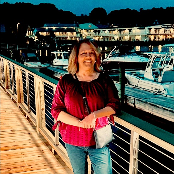 Meet your Posher, Donnalina - Picture 1 of 1